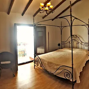 Apartment Carabeo